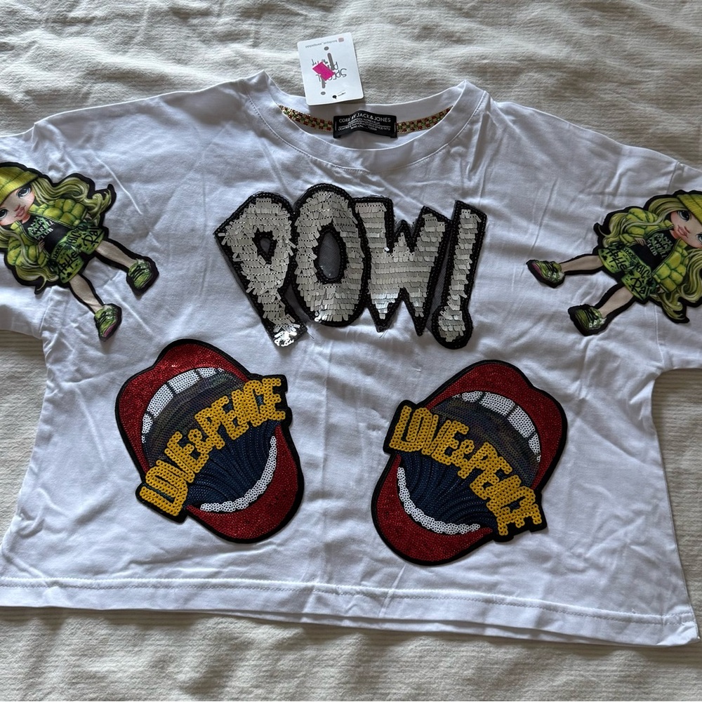 Kids Graphic T-Shirt with Sequin Details